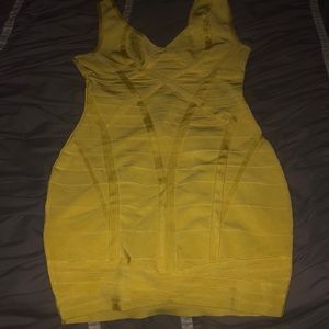 Yellow bodycon dress